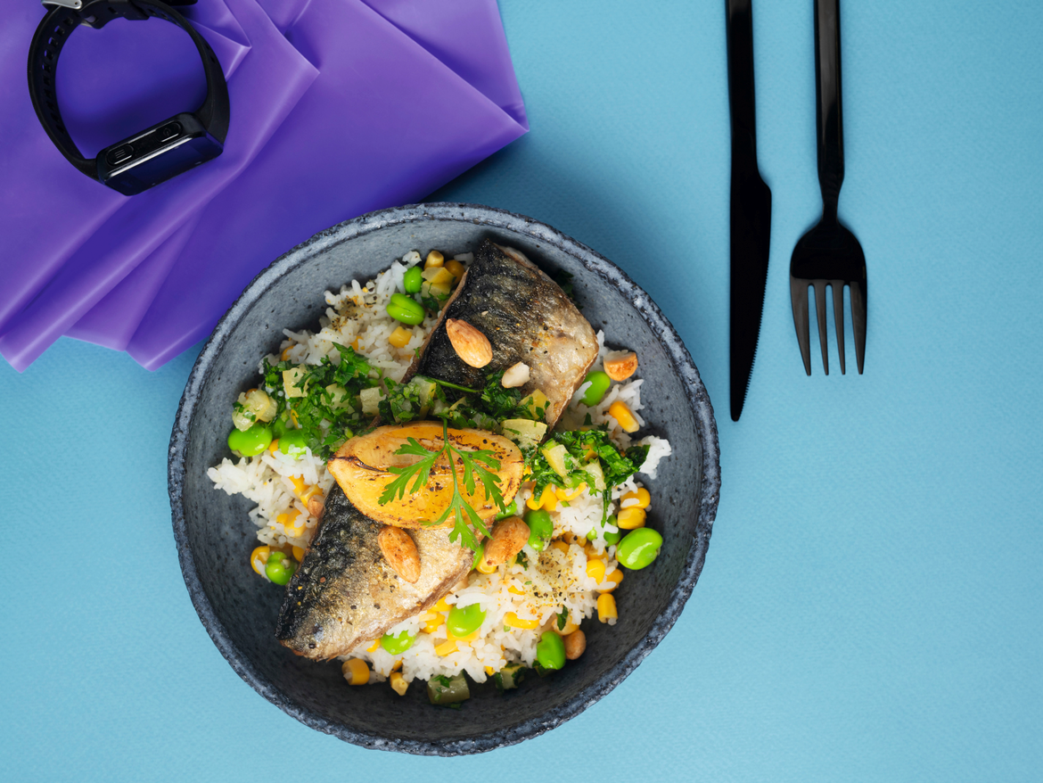 Power Bowl mit Makrelenfilet und Gremolata