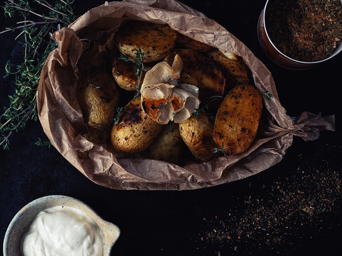 Goldene Röstkartoffeln mit Rosmarin & Dip