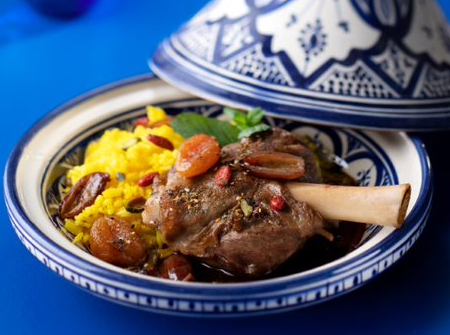Lammstelze und Safran-Reis mit orientalischem Flair