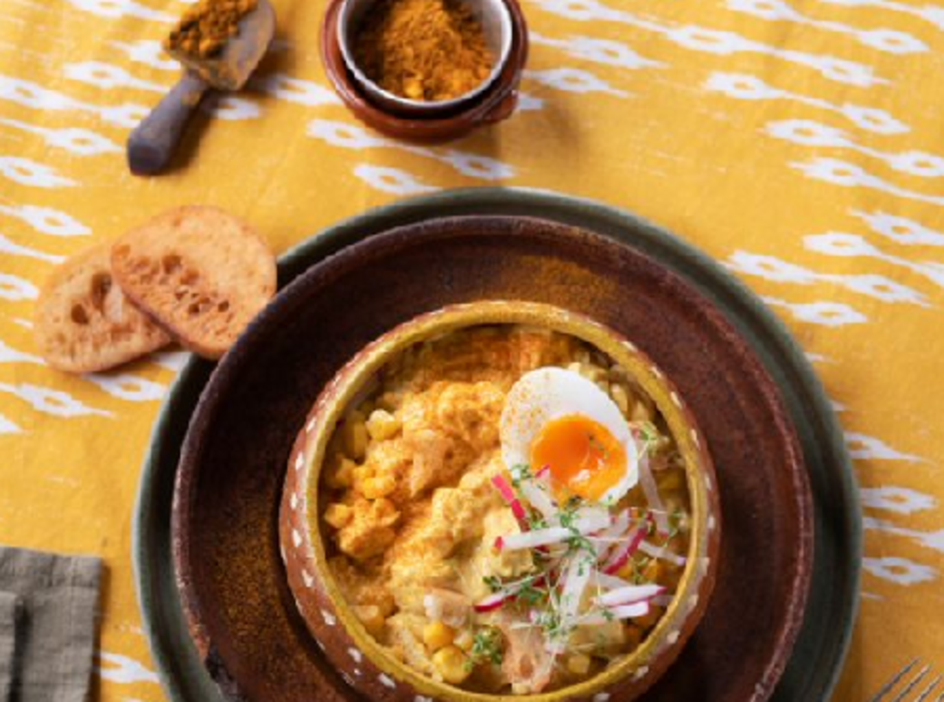 Cremiger Hühnersalat mit Curry